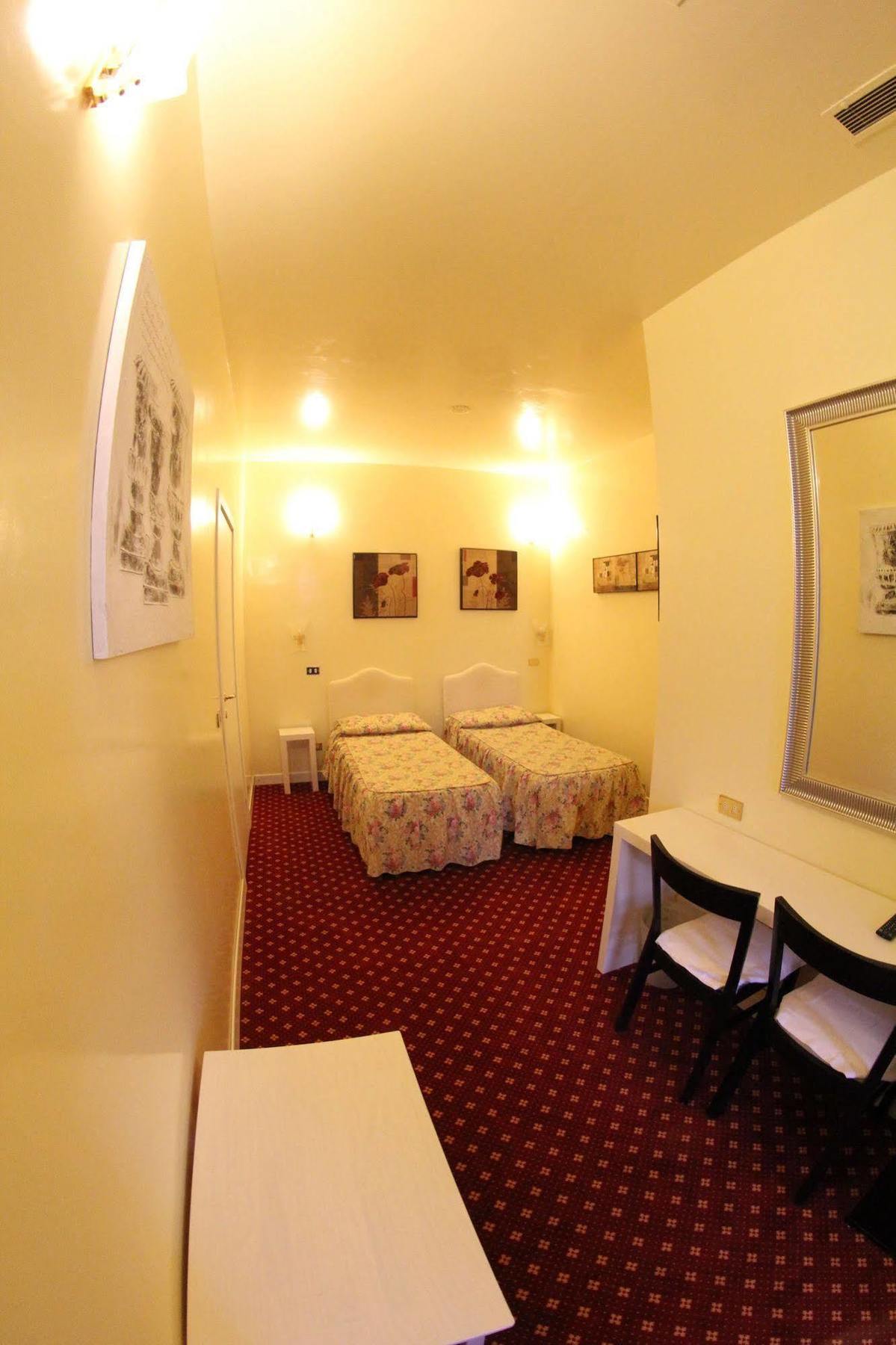 Europa Fiera Rho Hotell Exteriör bild