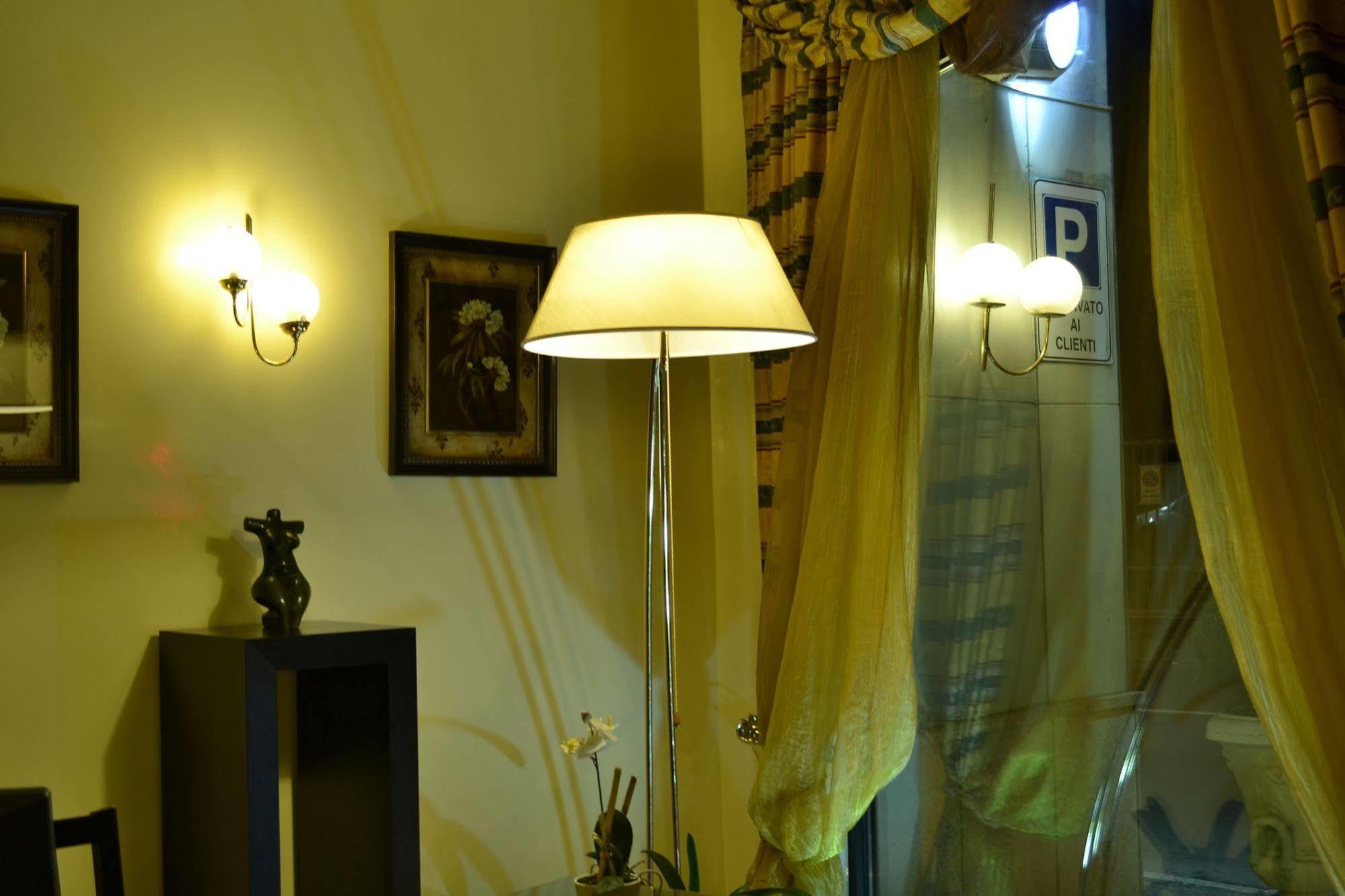 Europa Fiera Rho Hotell Exteriör bild